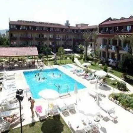Club Victoria Hotel 2*