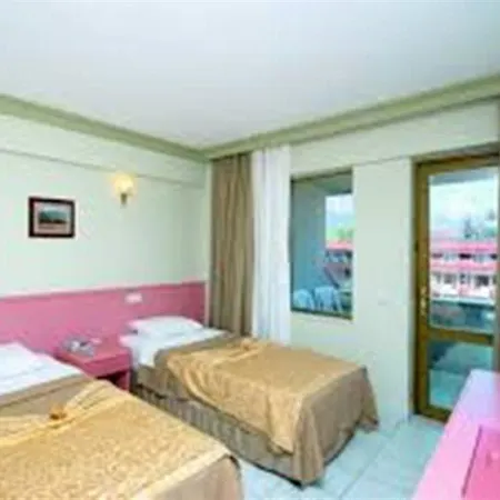 Club Victoria 2* Kemer