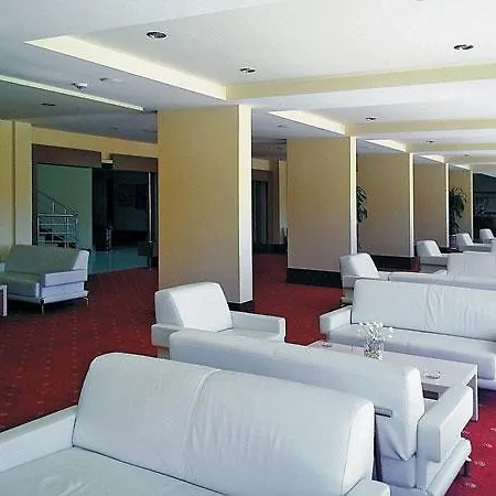 Club Victoria